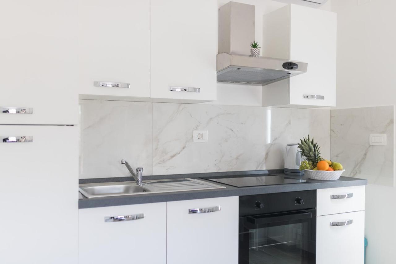 Agava Apartment อูกล์ยัน ภายนอก รูปภาพ